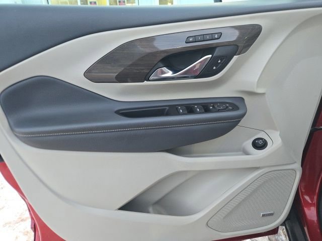 Used 2023 GMC Terrain Denali image 37