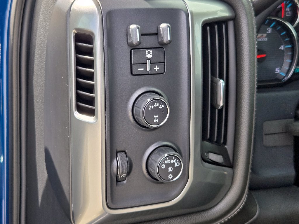 Used 2017 Chevrolet Silverado 3500 LTZ w/ Duramax Plus Package AWD/4WD image 18