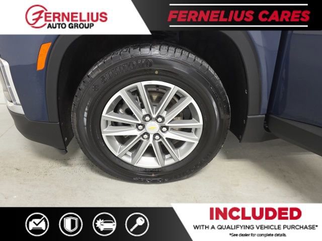 Used 2023 Chevrolet Traverse LT image 13