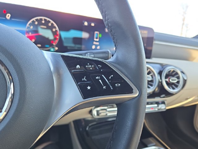 Certified 2025 Mercedes-Benz CLA 250 4MATIC image 15