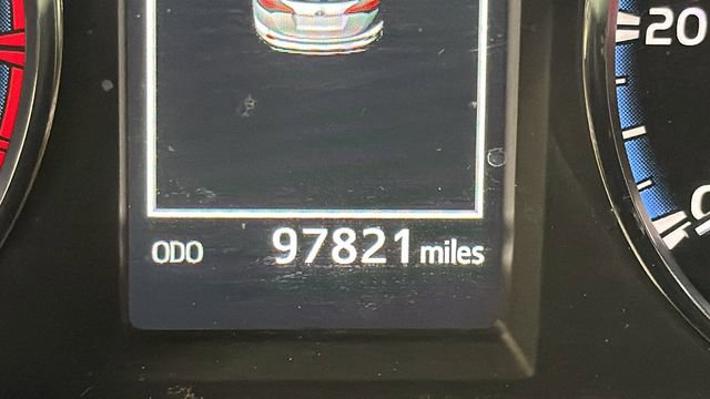 Used 2016 Toyota RAV4 XLE image 30