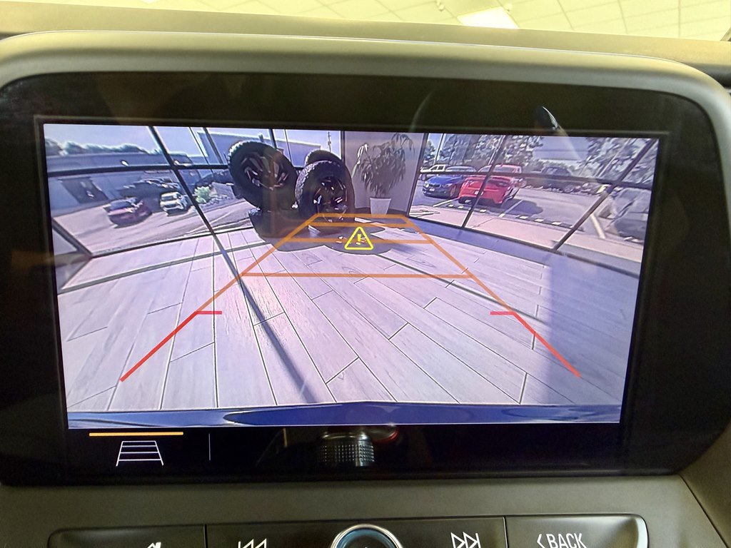 Used 2019 Chevrolet Camaro SS RWD image 11