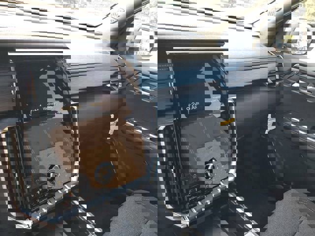 New 2026 GMC Acadia Elevation image 26