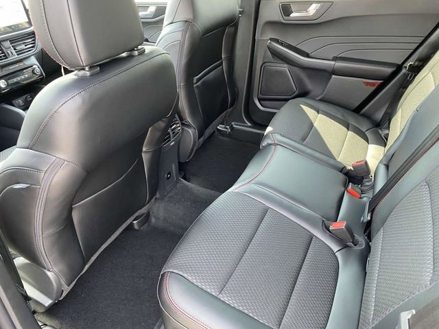 Used 2025 Ford Escape ST-Line w/ Equipment Group 301A FWD image 9