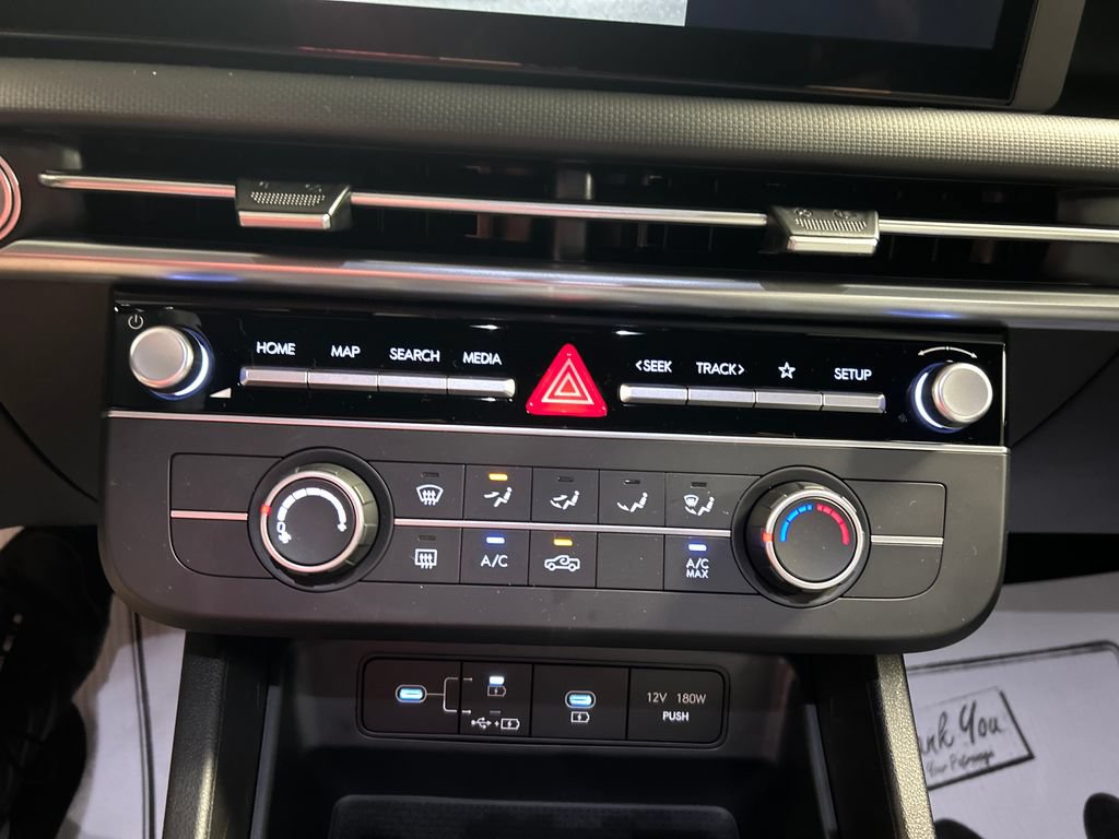 New 2026 Hyundai Santa Cruz SE AWD/4WD image 17