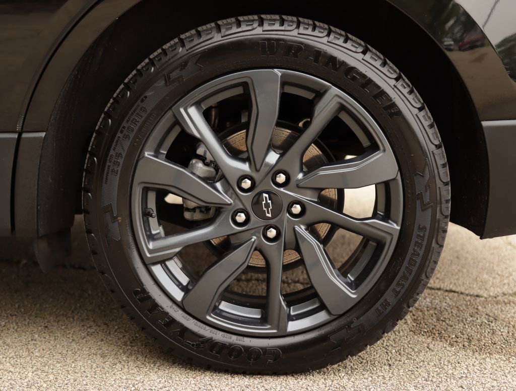 Used 2022 Chevrolet Equinox RS AWD/4WD image 36