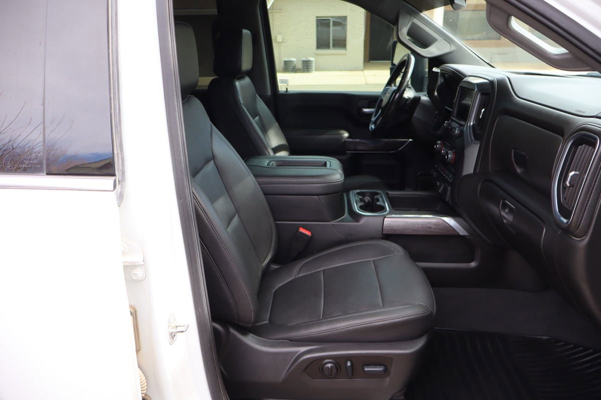 Used 2022 Chevrolet Silverado 3500 LTZ w/ LTZ Plus Package image 22