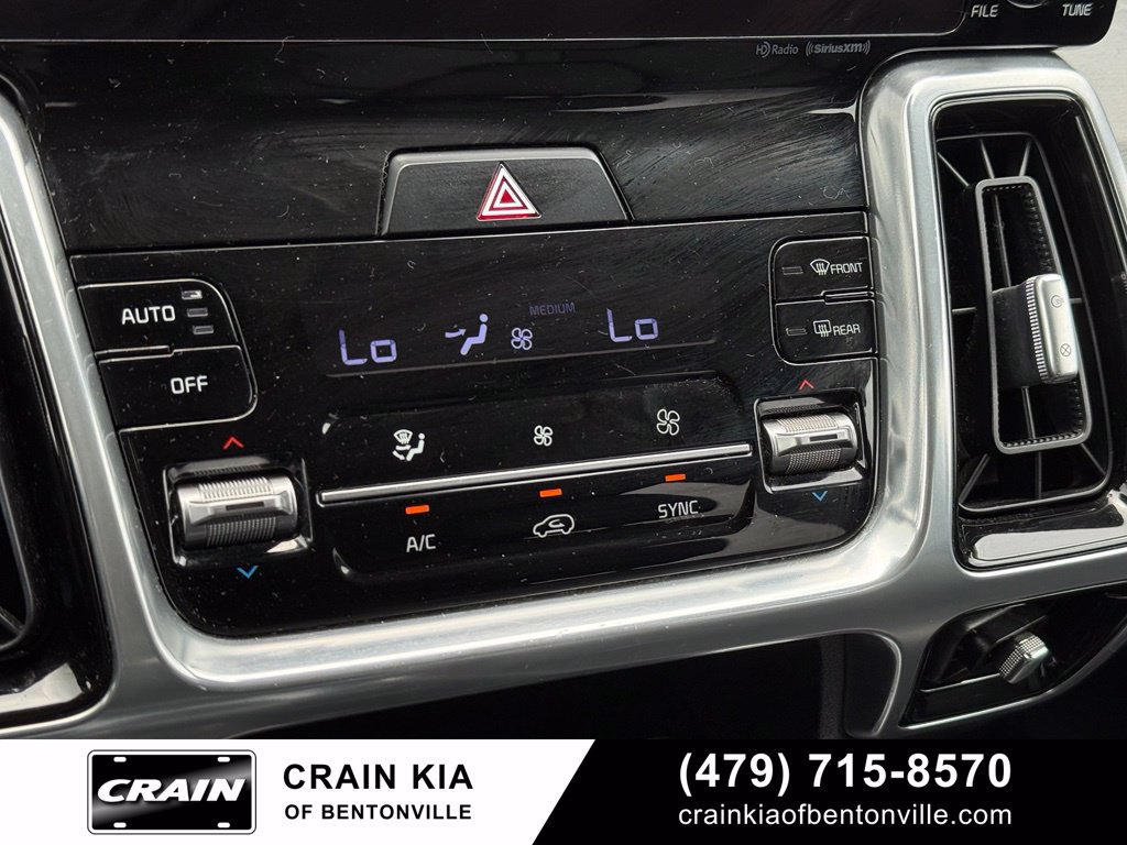 Used 2023 Kia Sorento SX AWD/4WD image 17