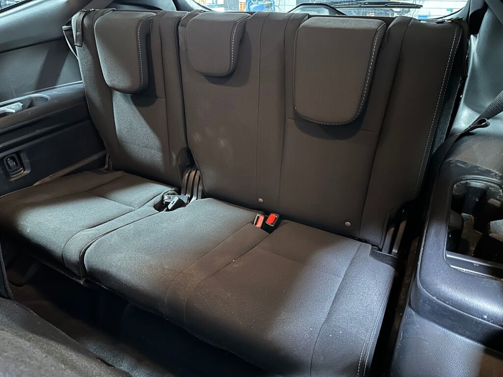 Used 2024 Subaru Ascent Premium image 11