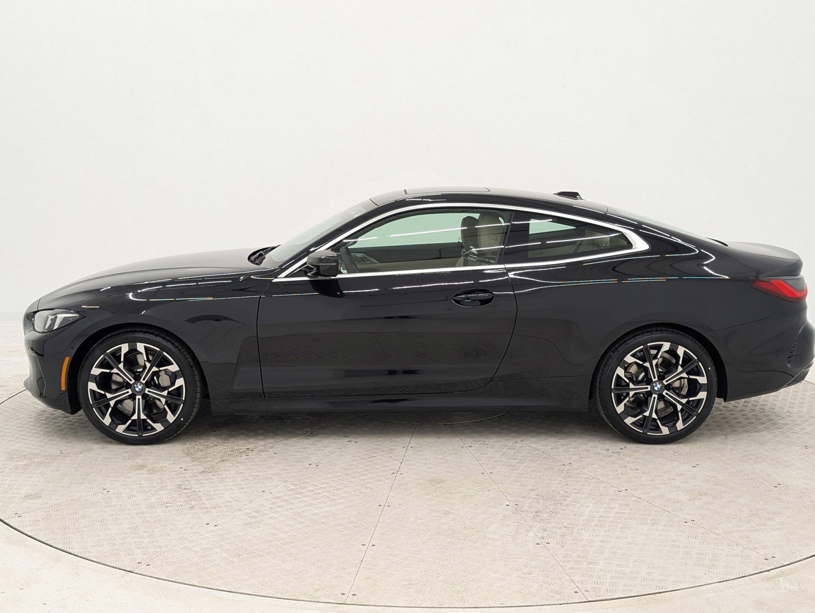 New 2025 BMW 430i Coupe w/ Convenience Package image 5