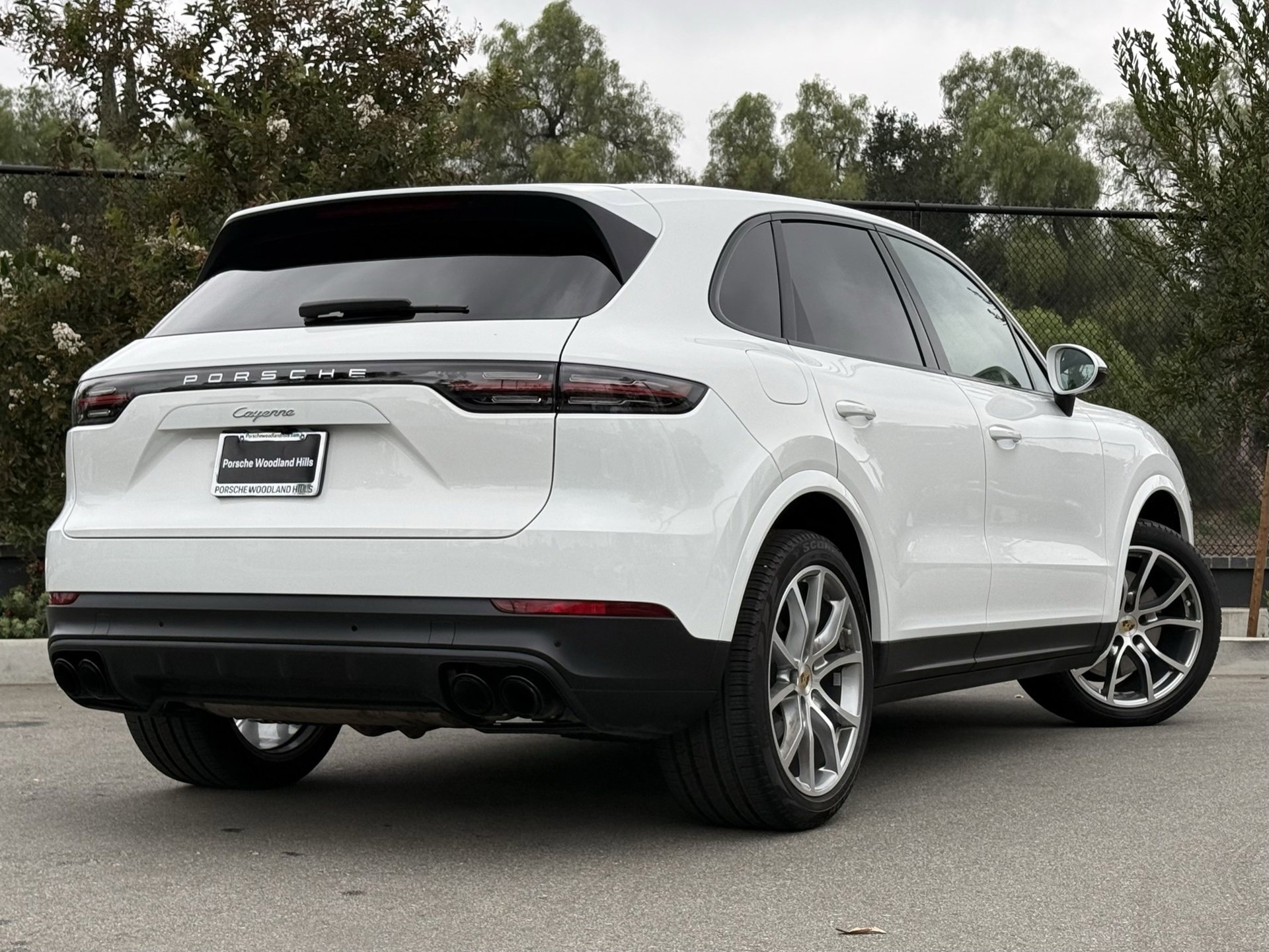 Used 2023 Porsche Cayenne image 7
