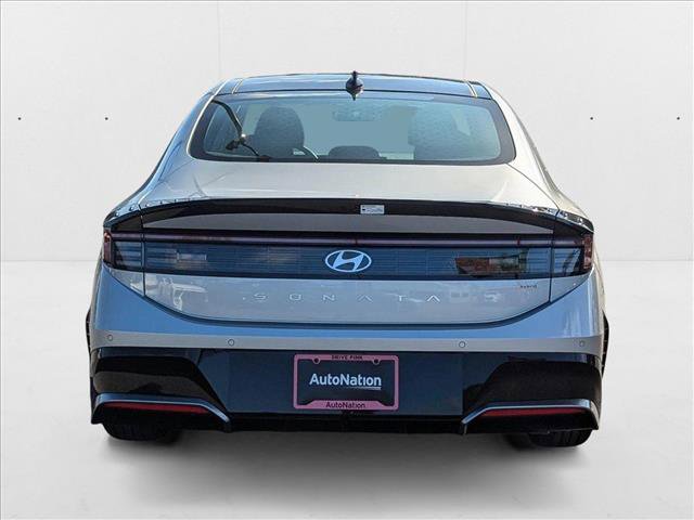 New 2025 Hyundai Sonata Limited image 7