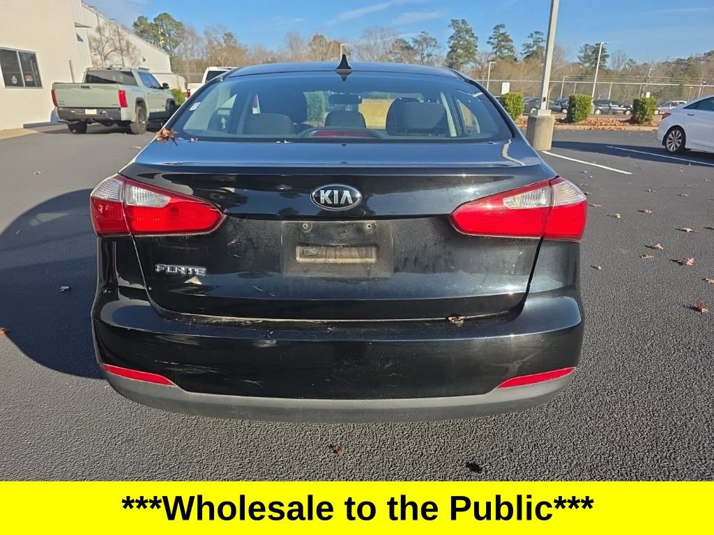 Used 2016 Kia Forte LX image 6