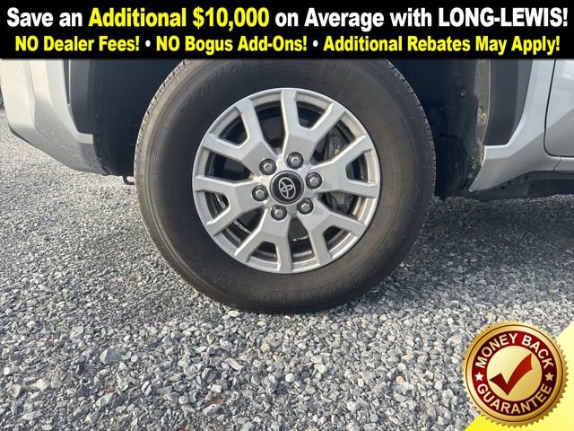 Used 2025 Toyota 4Runner SR5 image 13