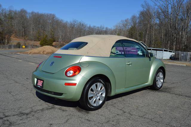 Used 2008 Volkswagen Beetle S image 9