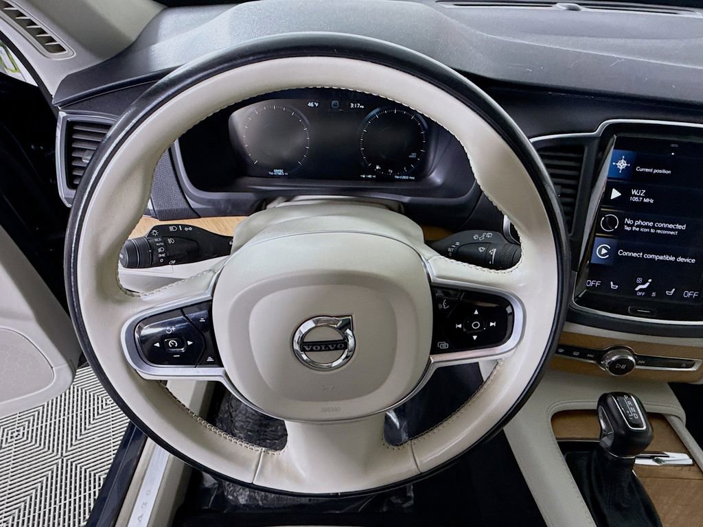 Used 2022 Volvo XC90 T6 Momentum w/ Climate Package image 21