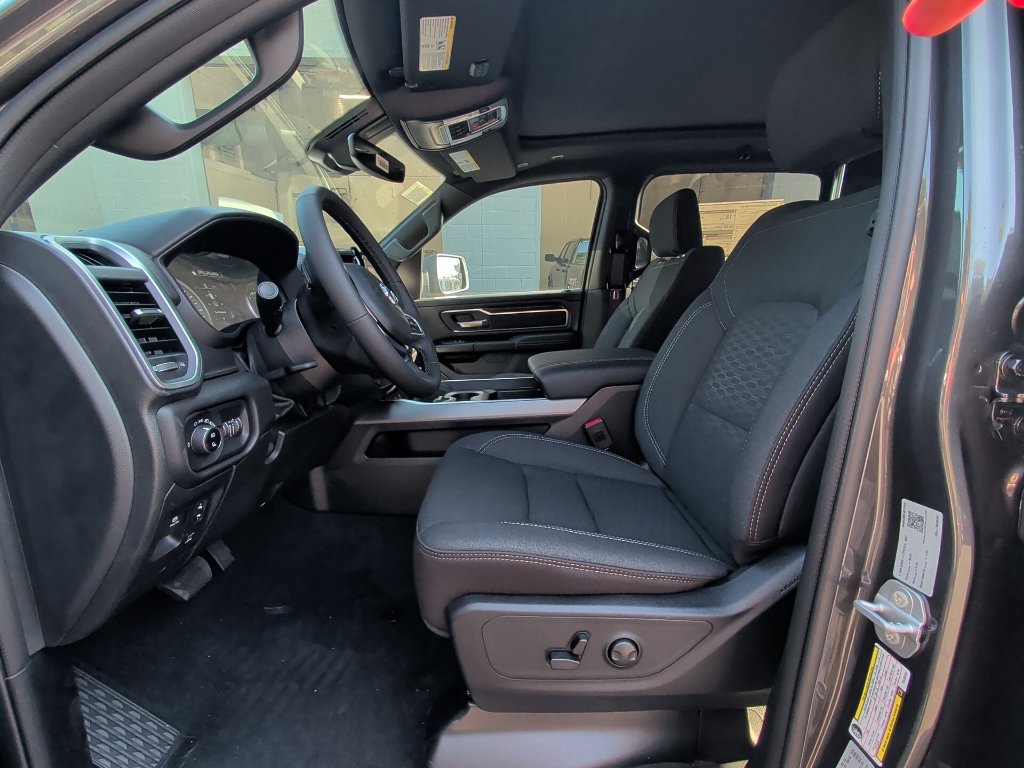 New 2026 RAM 1500 Big Horn AWD/4WD image 11