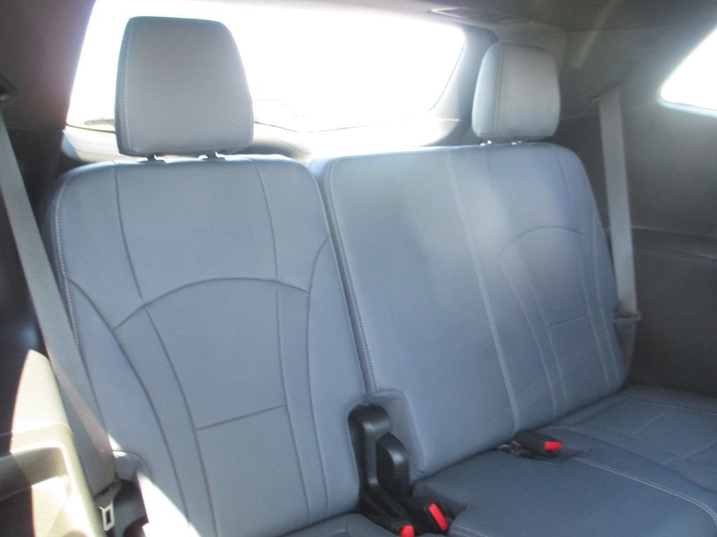 Certified 2023 Buick Enclave Essence w/ Experience Buick Package AWD/4WD image 25