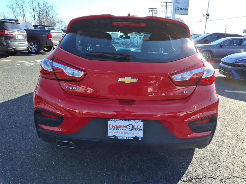 Used 2017 Chevrolet Cruze LT w/ Convenience Package image 5