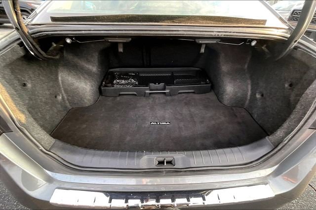 Used 2022 Nissan Altima 2.5 SR image 21