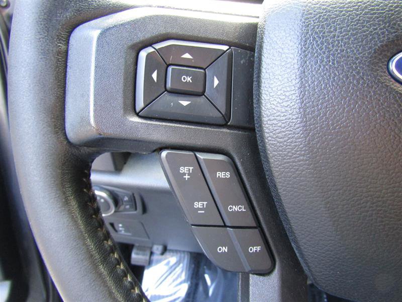 Used 2017 Ford F150 XLT w/ Equipment Group 302A Luxury image 15