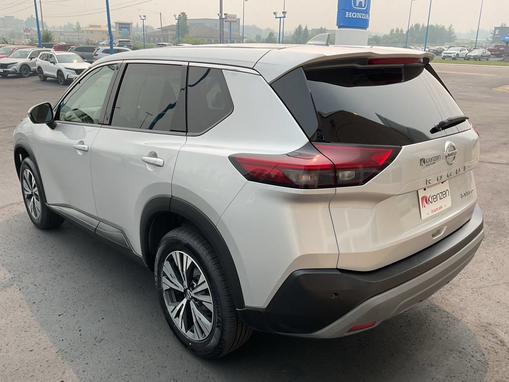 Used 2021 Nissan Rogue SV AWD/4WD image 7