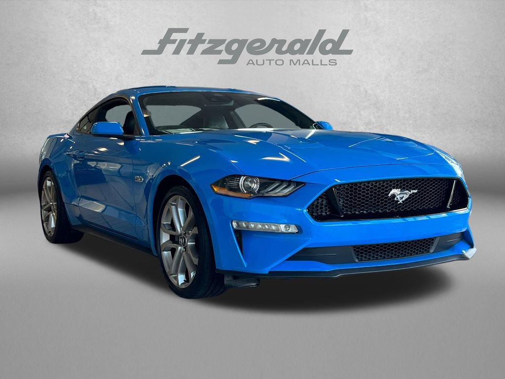 Used 2022 Ford Mustang GT Premium RWD image 1