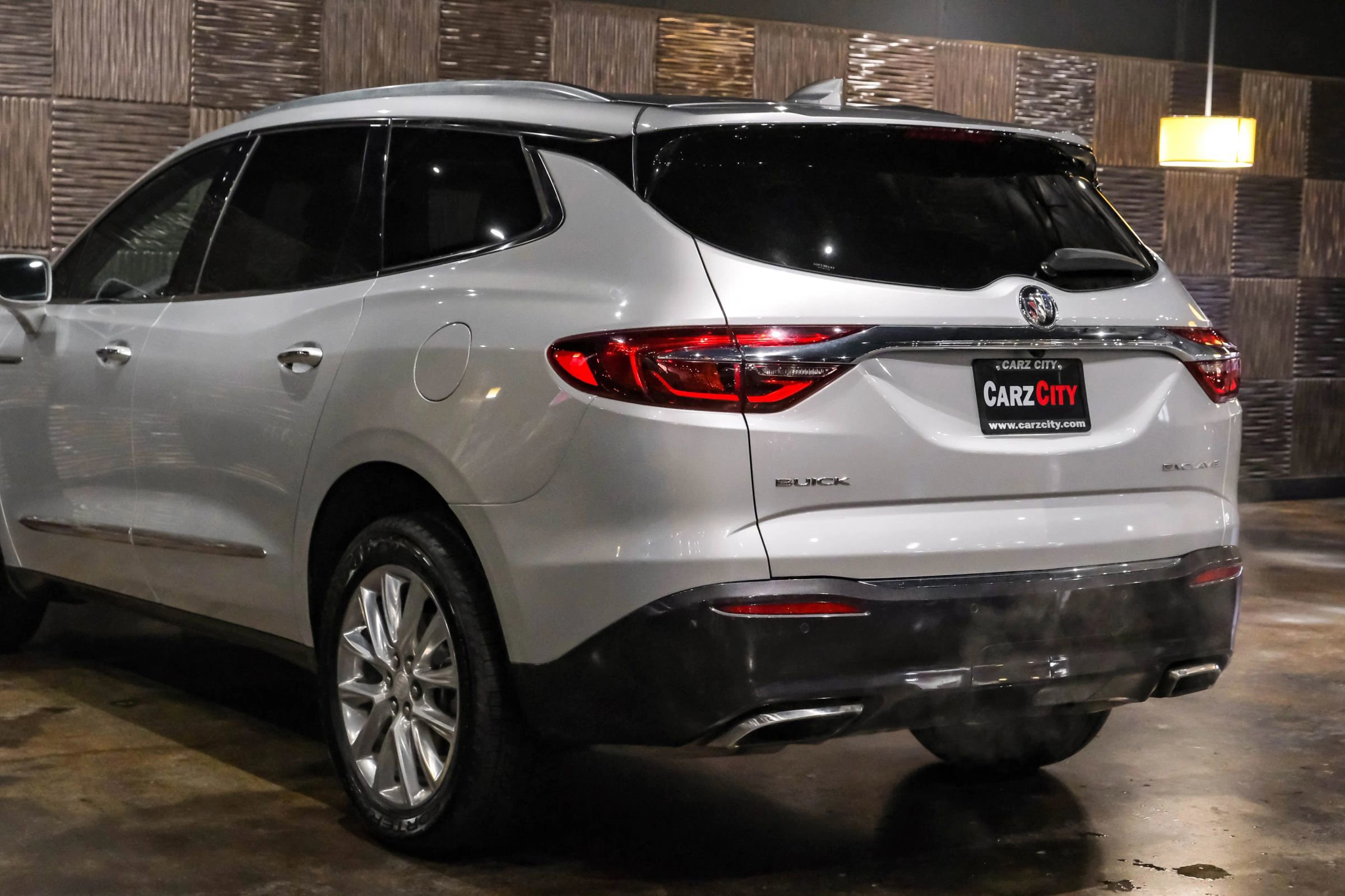 Used 2018 Buick Enclave Premium w/ Experience Buick Package image 14