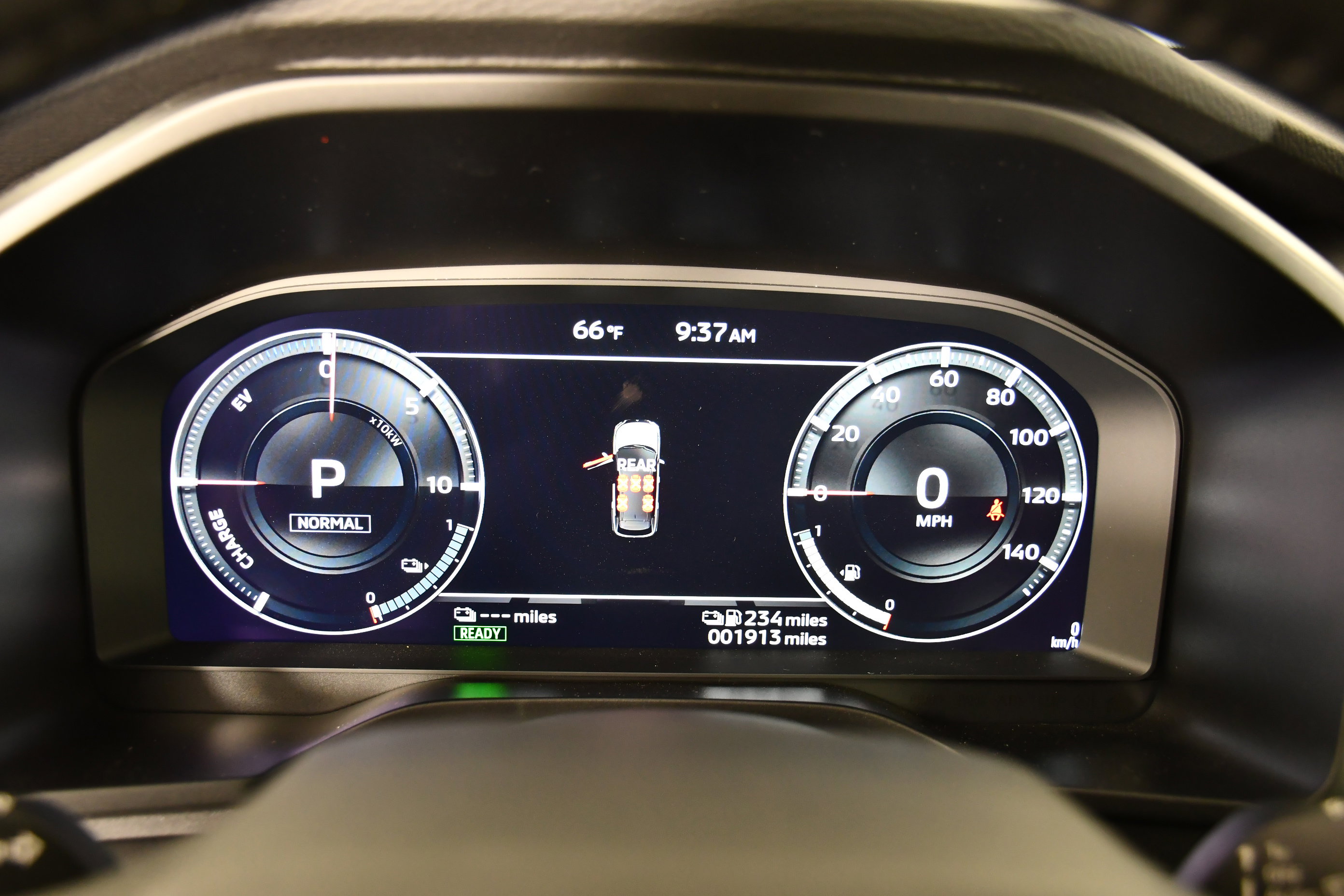 Used 2025 Mitsubishi Outlander SEL image 18