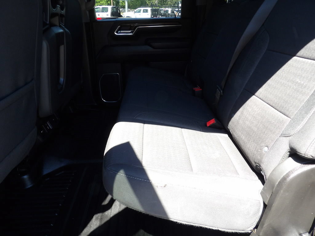 Used 2024 Chevrolet Silverado 3500 LT w/ Convenience Package AWD/4WD image 33