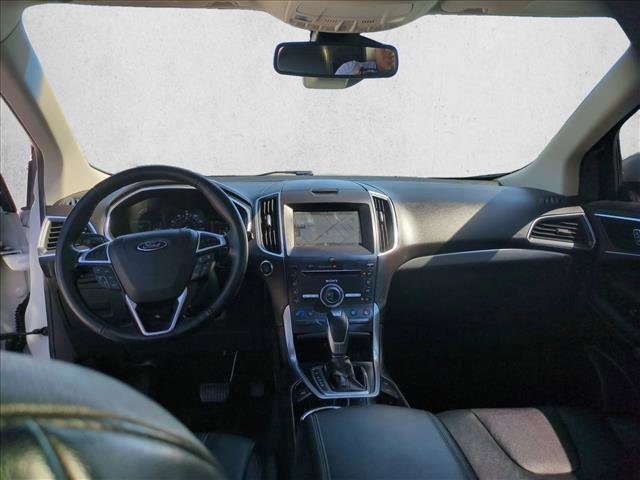 Used 2015 Ford Edge Titanium w/ Equipment Group 302A FWD image 18
