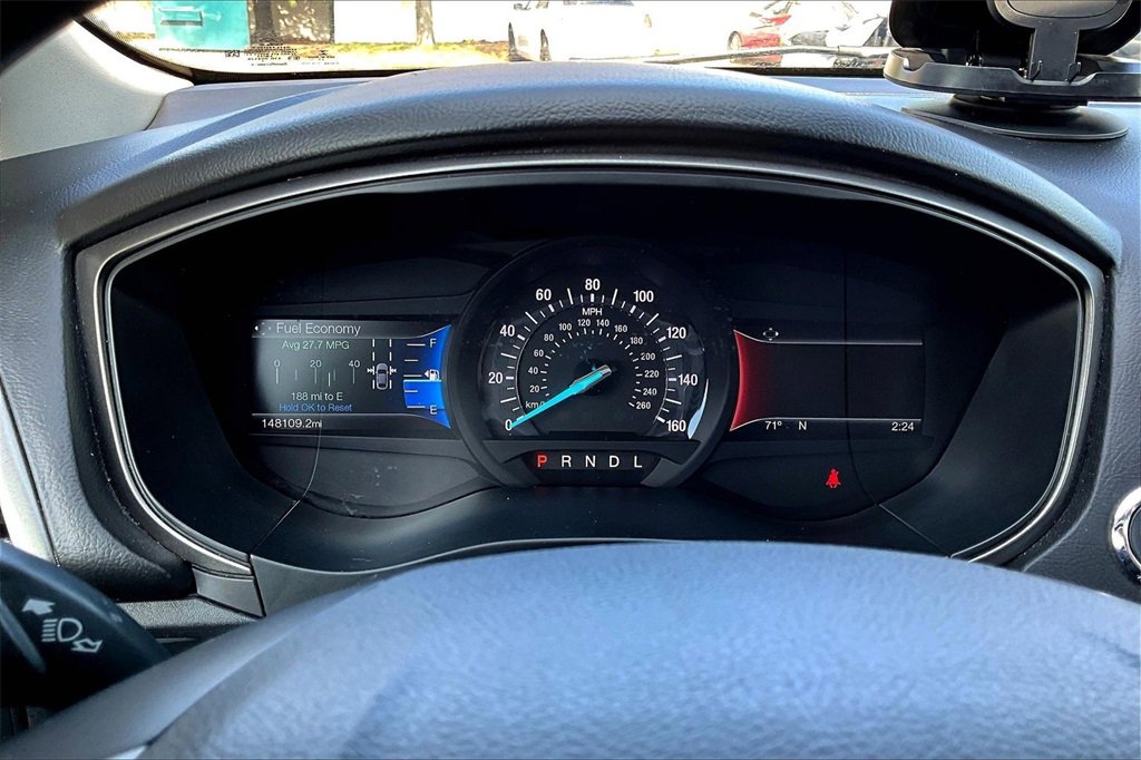 Used 2018 Ford Fusion SE image 20