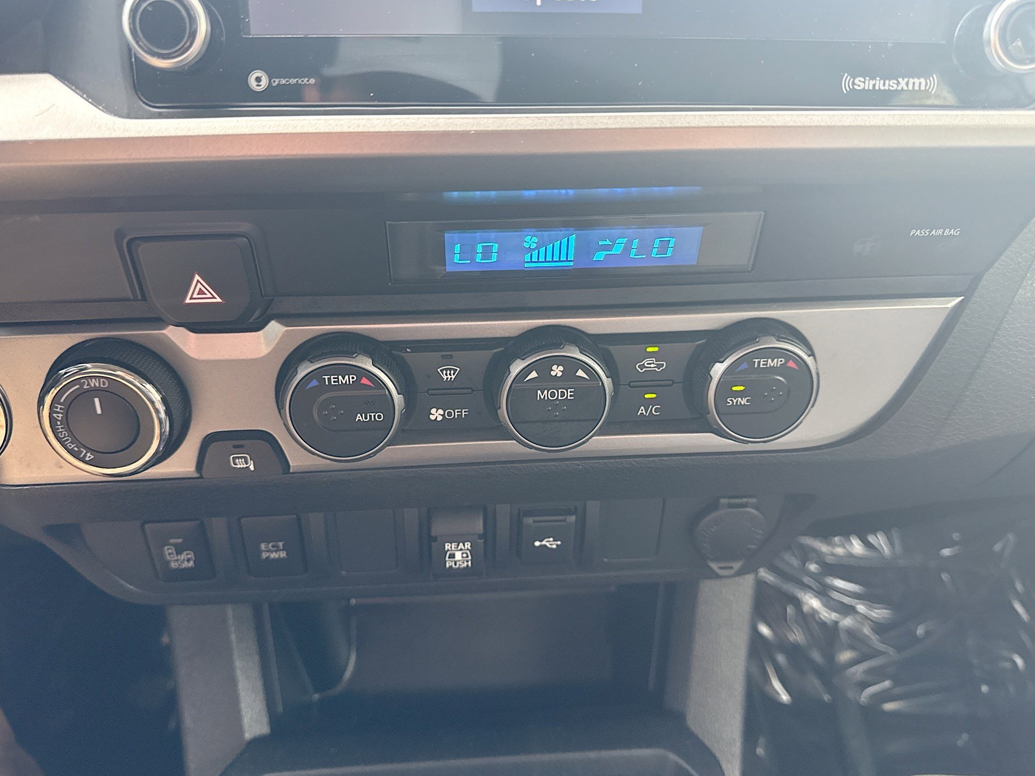 Used 2023 Toyota Tacoma SR5 w/ Technology Package image 38