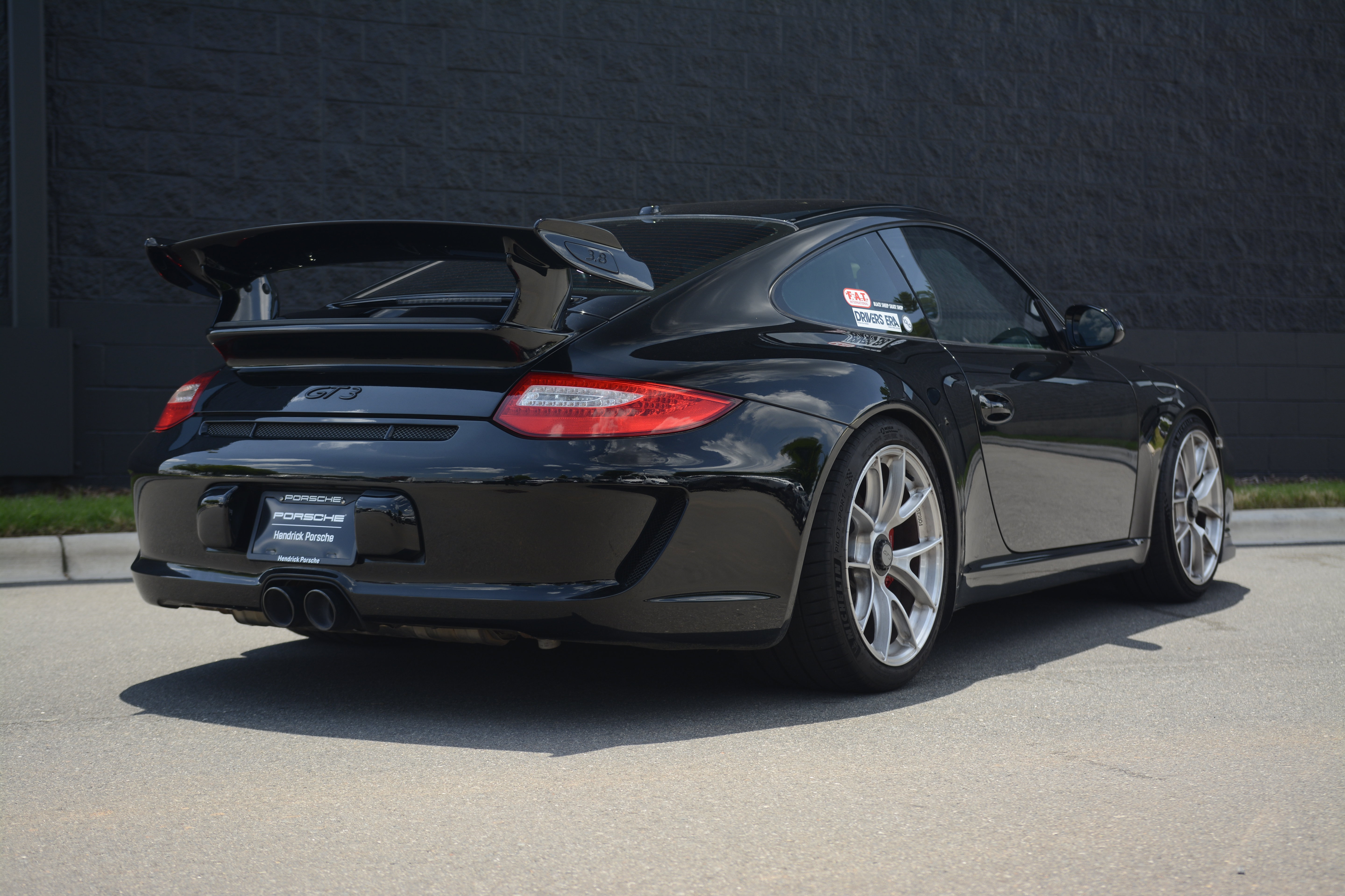 Used 2010 Porsche 911 GT3 RWD image 7