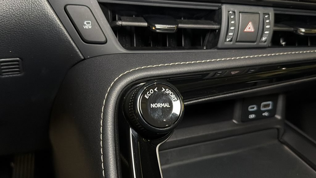 Certified 2025 Lexus NX 350 AWD w/ Premium Package image 27