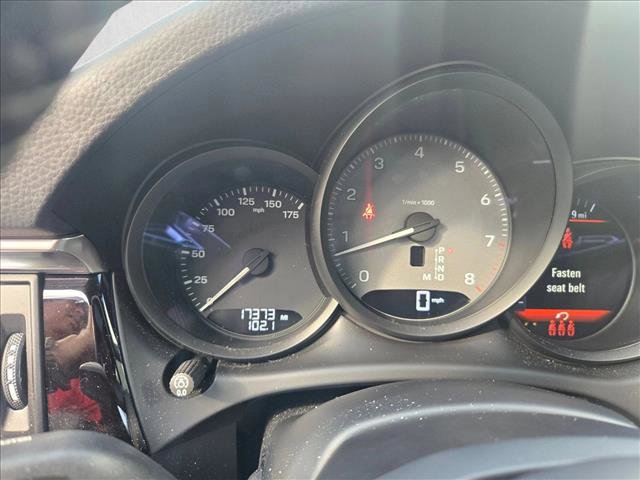 Used 2024 Porsche Macan S image 10