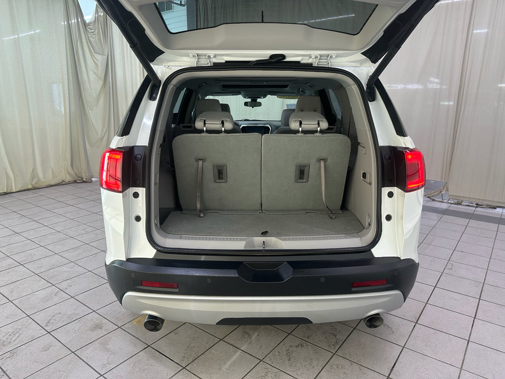 Used 2018 GMC Acadia SLE w/ Driver Alert Package I FWD image 8