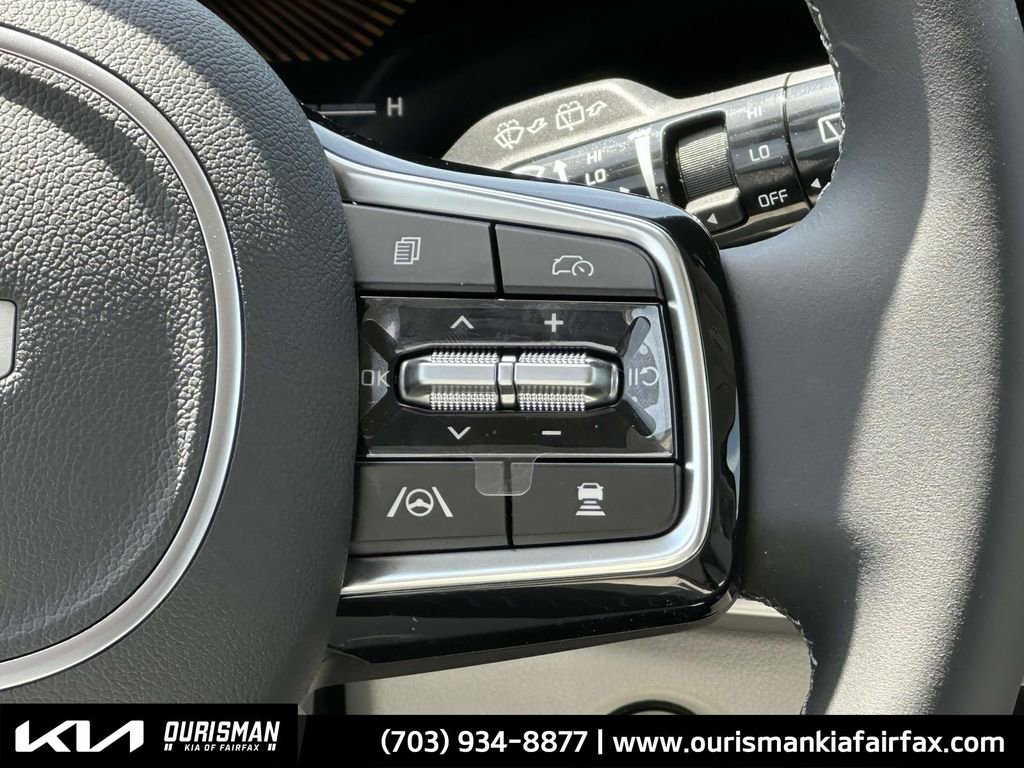 New 2025 Kia Sorento S w/ Panoramic Sunroof Package image 13