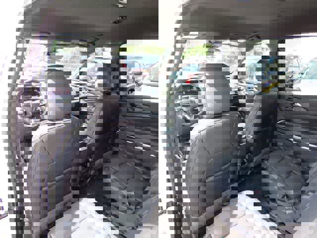 Used 2024 Chevrolet Traverse LT w/ LPO, Floor Liner Package image 15