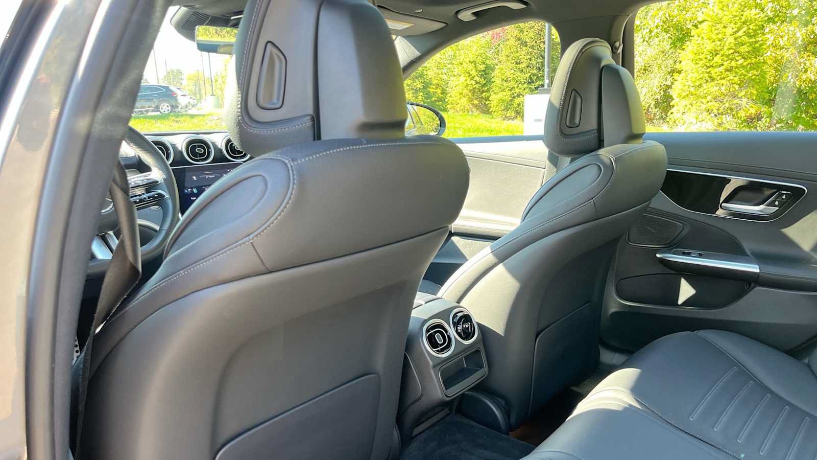 Used 2023 Mercedes-Benz C 300 4MATIC Sedan image 30