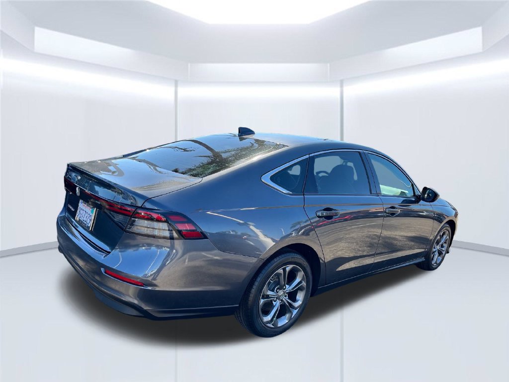 Certified 2023 Honda Accord EX image 5