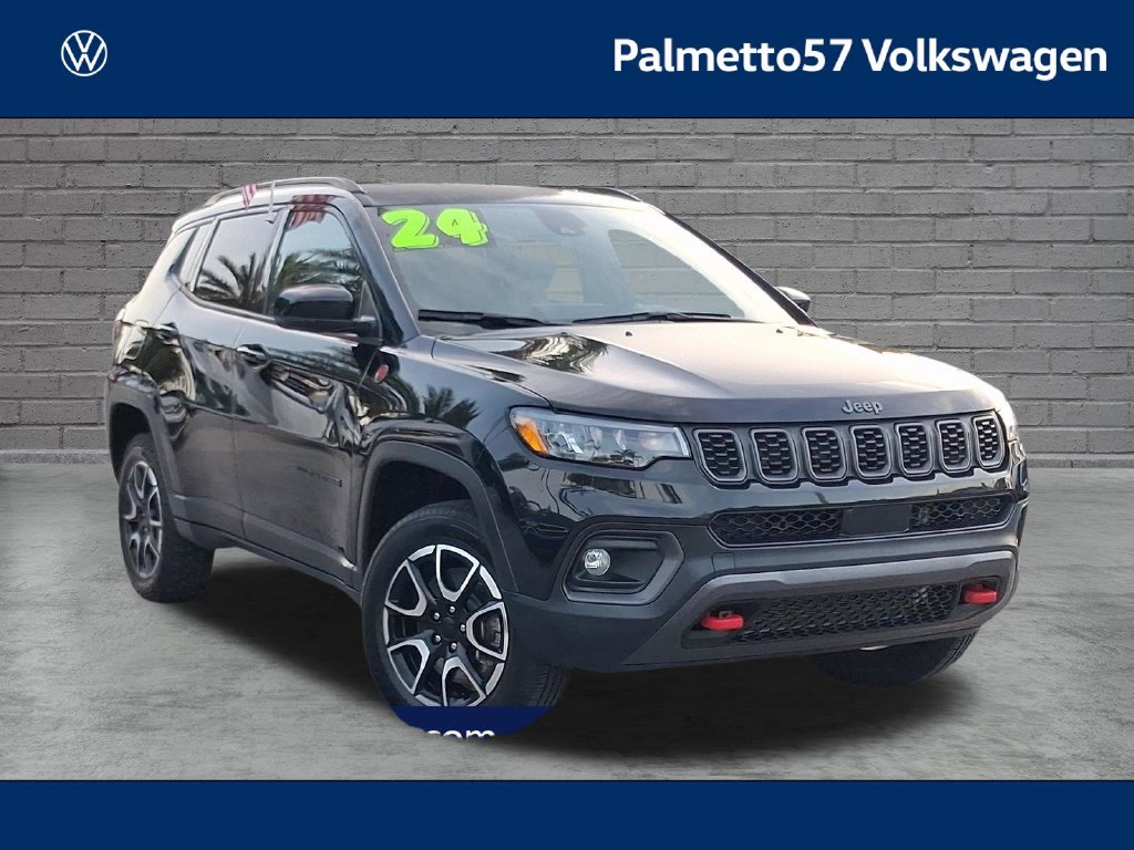 Used 2024 Jeep Compass Trailhawk AWD/4WD 360° Tour