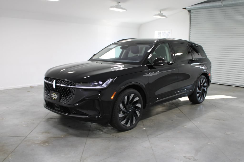 New 2026 Lincoln Nautilus Reserve AWD/4WD image 3