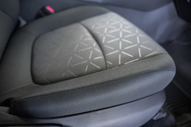 New 2025 Toyota RAV4 XLE image 34