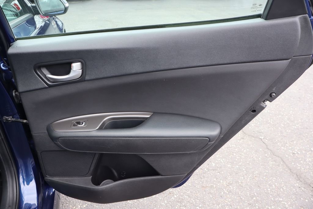 Used 2019 Kia Optima S image 24