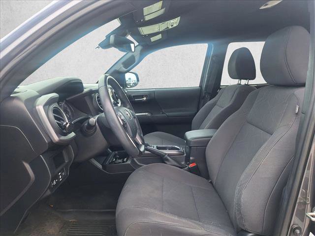 Used 2019 Toyota Tacoma TRD Sport w/ Technology Package AWD/4WD image 10