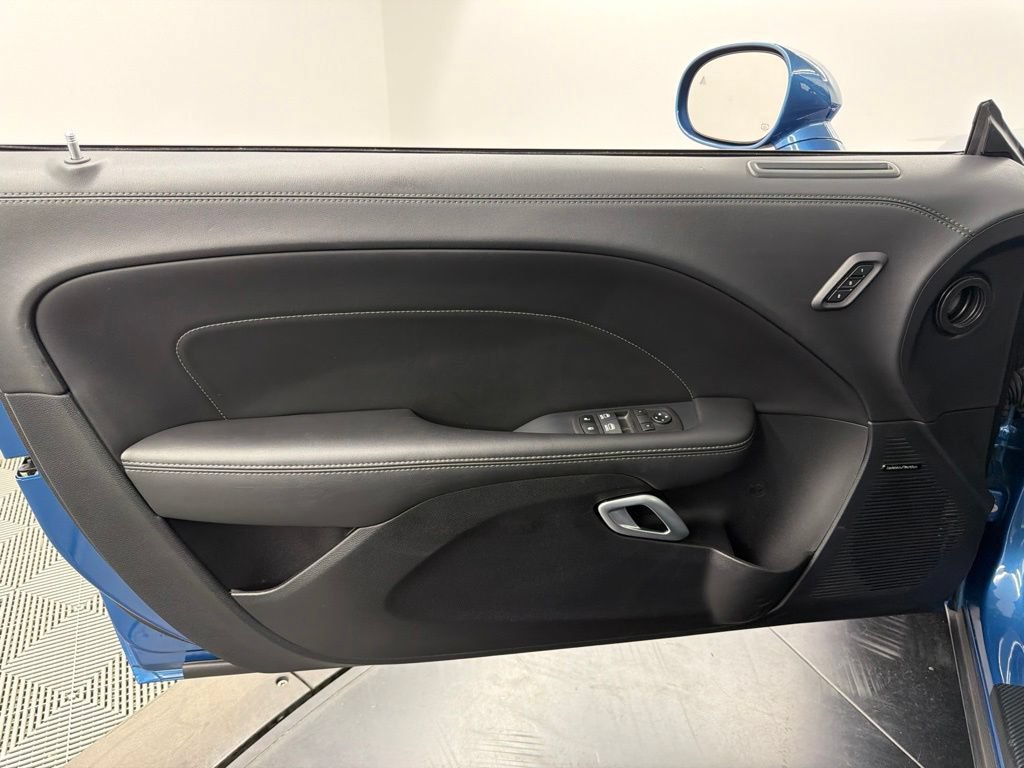 Used 2022 Dodge Challenger R/T Scat Pack RWD image 19