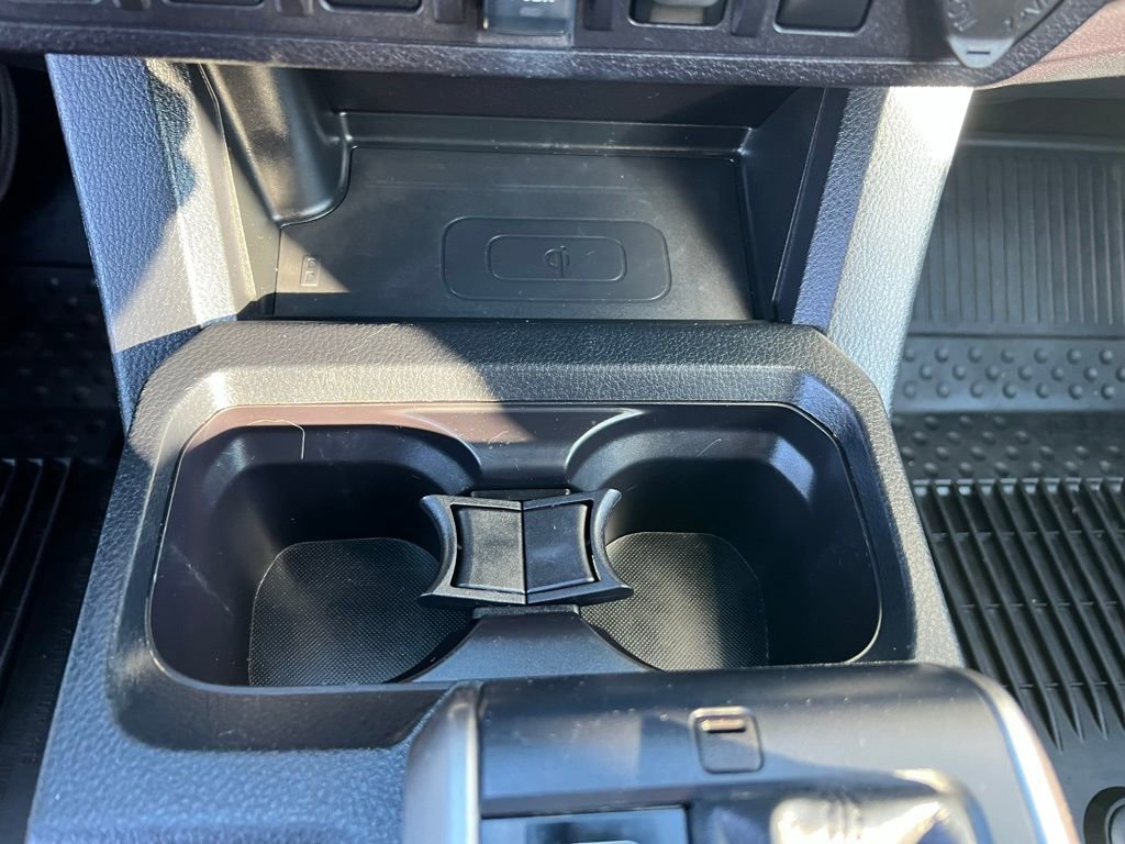 Used 2018 Toyota Tacoma Limited image 32