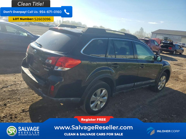 Used 2012 Subaru Outback 2.5i Limited w/ Moonroof Pkg AWD/4WD image 4