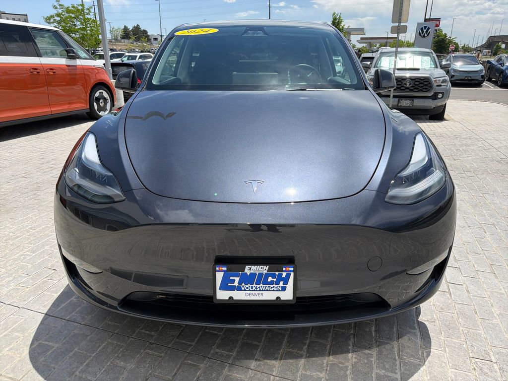 Used 2024 Tesla Model Y Long Range AWD/4WD image 8